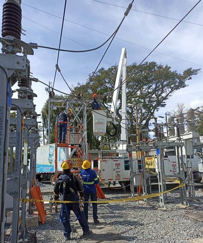 Avanzan trabajos para poner hoy en operación la nueva  Línea Barbosa-Sucre 34,5 kV