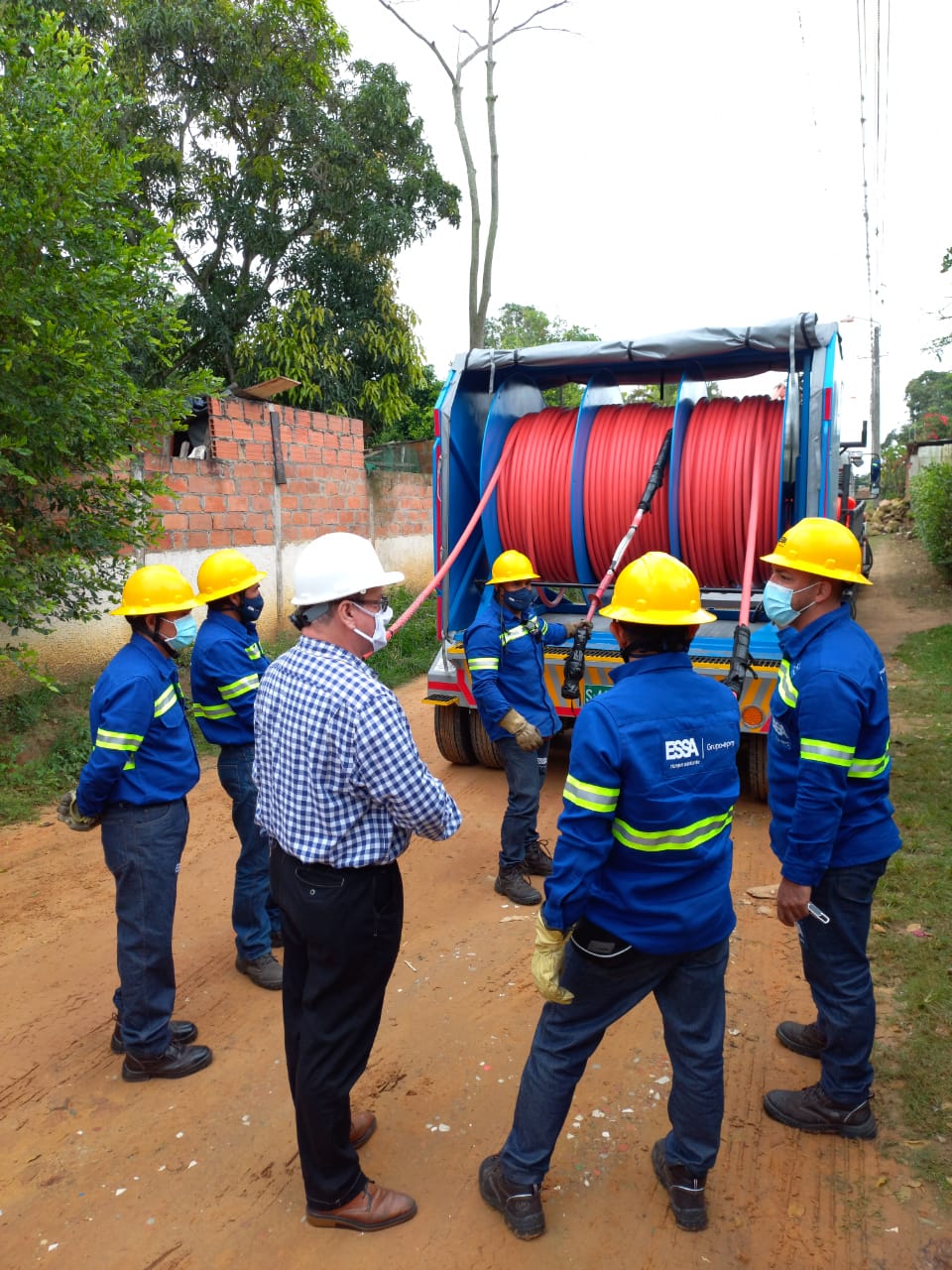 El sábado 25 y el domingo 26 de febrero  ESSA avanza con la instalación de  cable ecológico en García Rovira