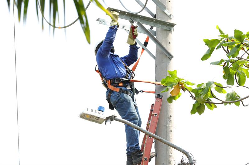 ESSA Avanza en la normalización del servicio de energía en el Corregimiento de El Centro 