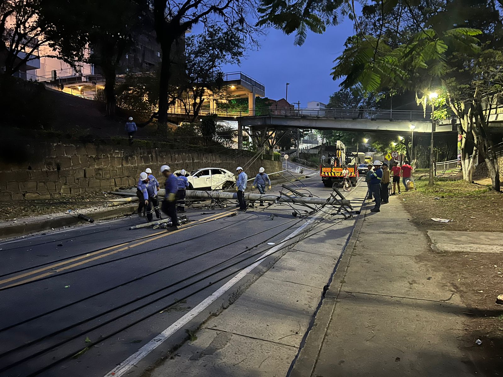 Se restableció el servicio en municipios del sur de Santander, luego de impacto de terceros