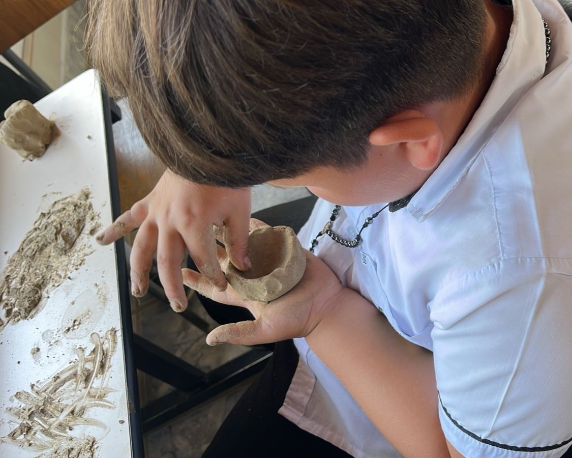 Niños y niñas de Palmas del Socorro: guardianes del patrimonio Guane