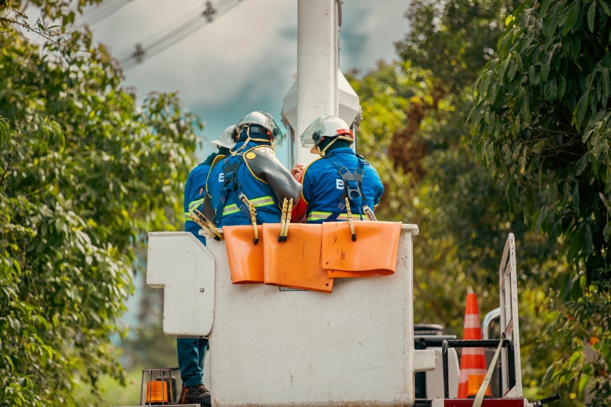 ESSA continúa fortaleciendo el sistema eléctrico en Piedecuesta