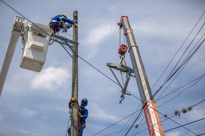 ESSA continuará modernización de redes eléctricas en Vélez