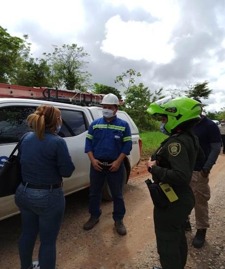 Policía Nacional impone comparendo a cliente reincidente en la manipulación de redes eléctricas sin autorización de ESSA
