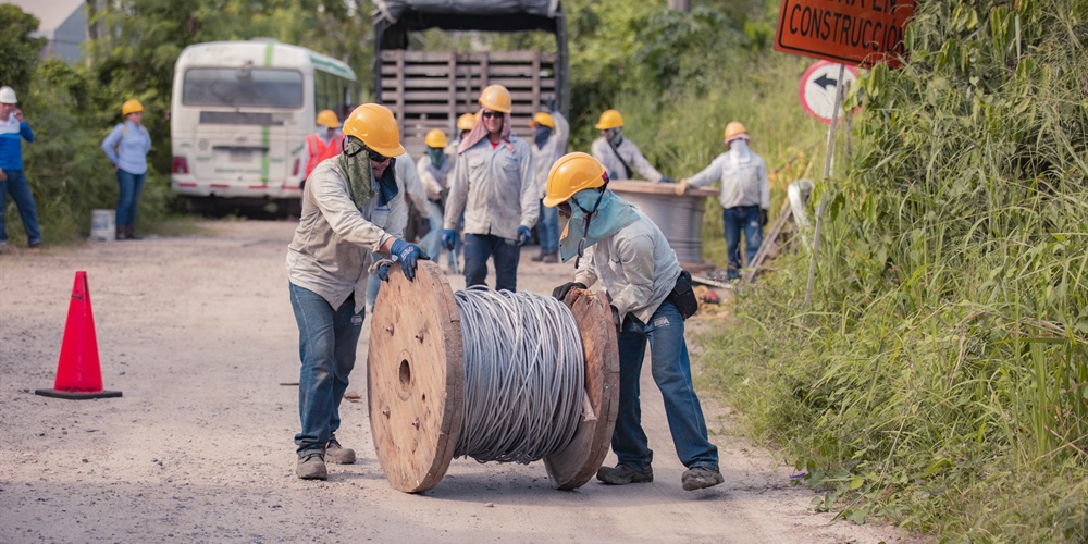  Este viernes 4 de junio Con cable ecológico son modernizadas redes en Piedecuesta
