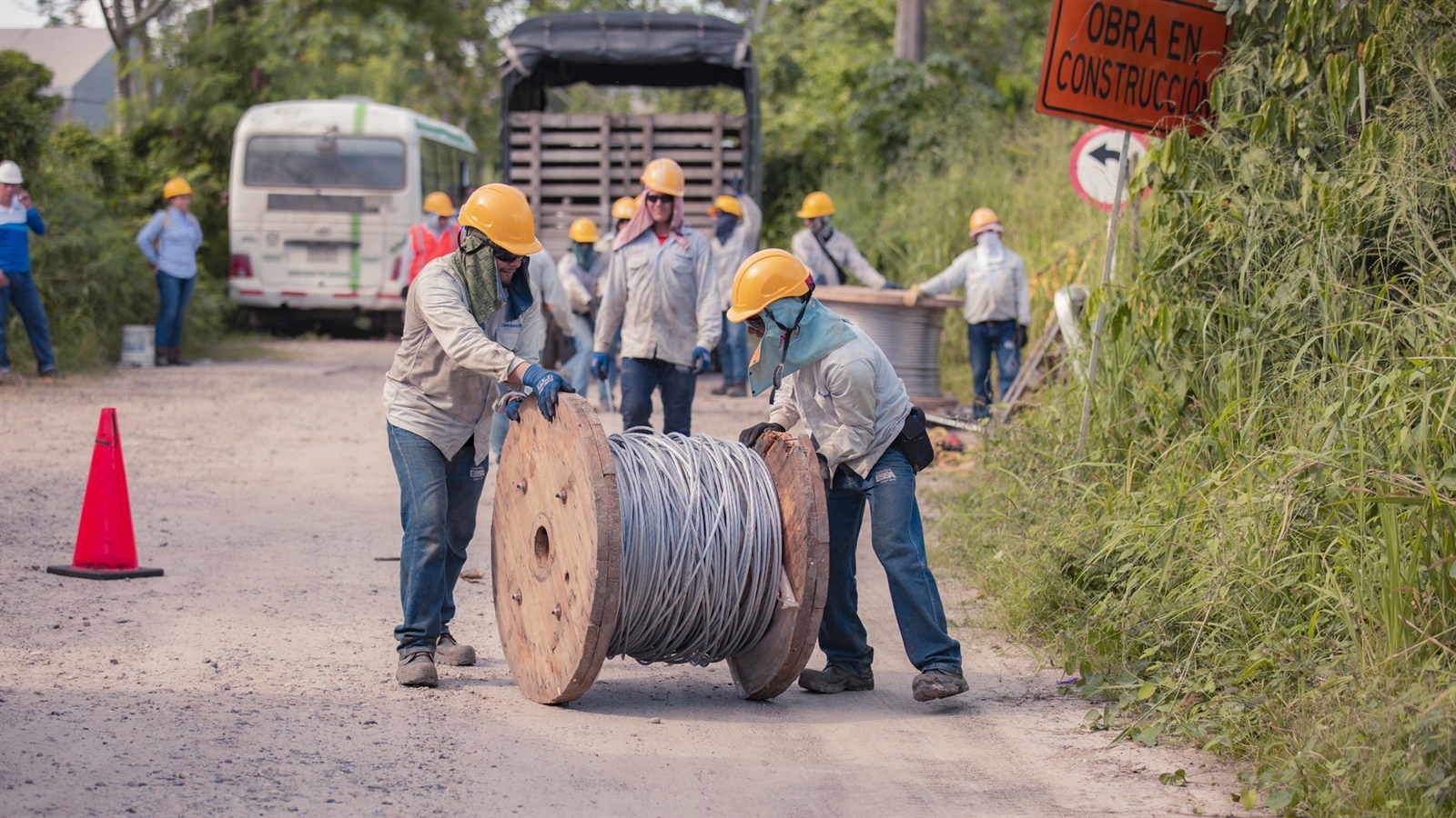 Este viernes 4 de junio Con cable ecológico son modernizadas redes en Piedecuesta