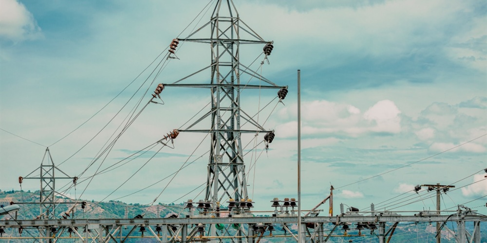 Imagen torre infraestructura eléctrica