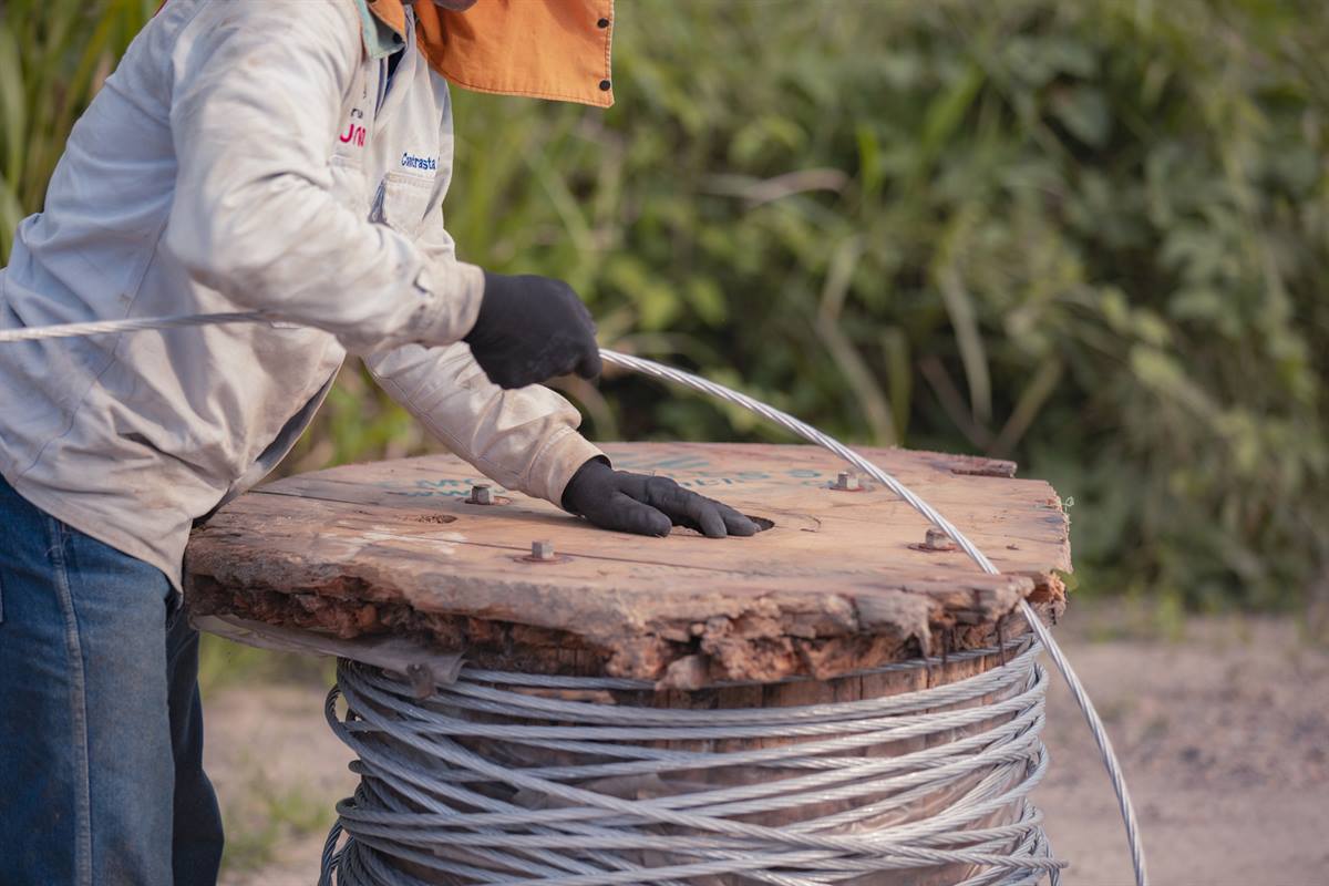 Este domingo 19 de septiembre Continúa modernización de redes con cable ecológico en Girón