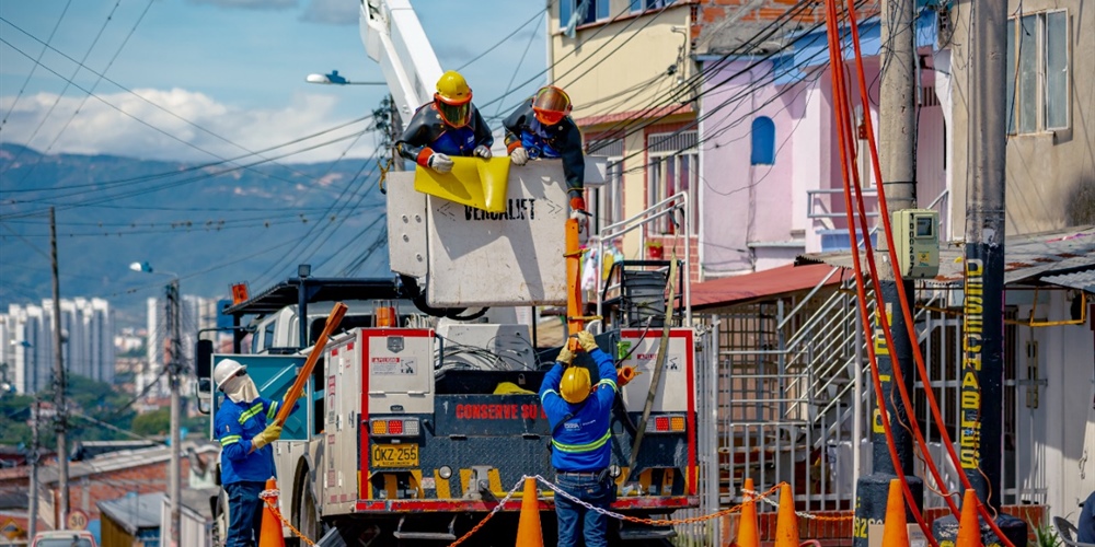 ESSA adquiere nuevo equipo para reducir suspensiones y garantizar calidad del servicio de energía eléctrica