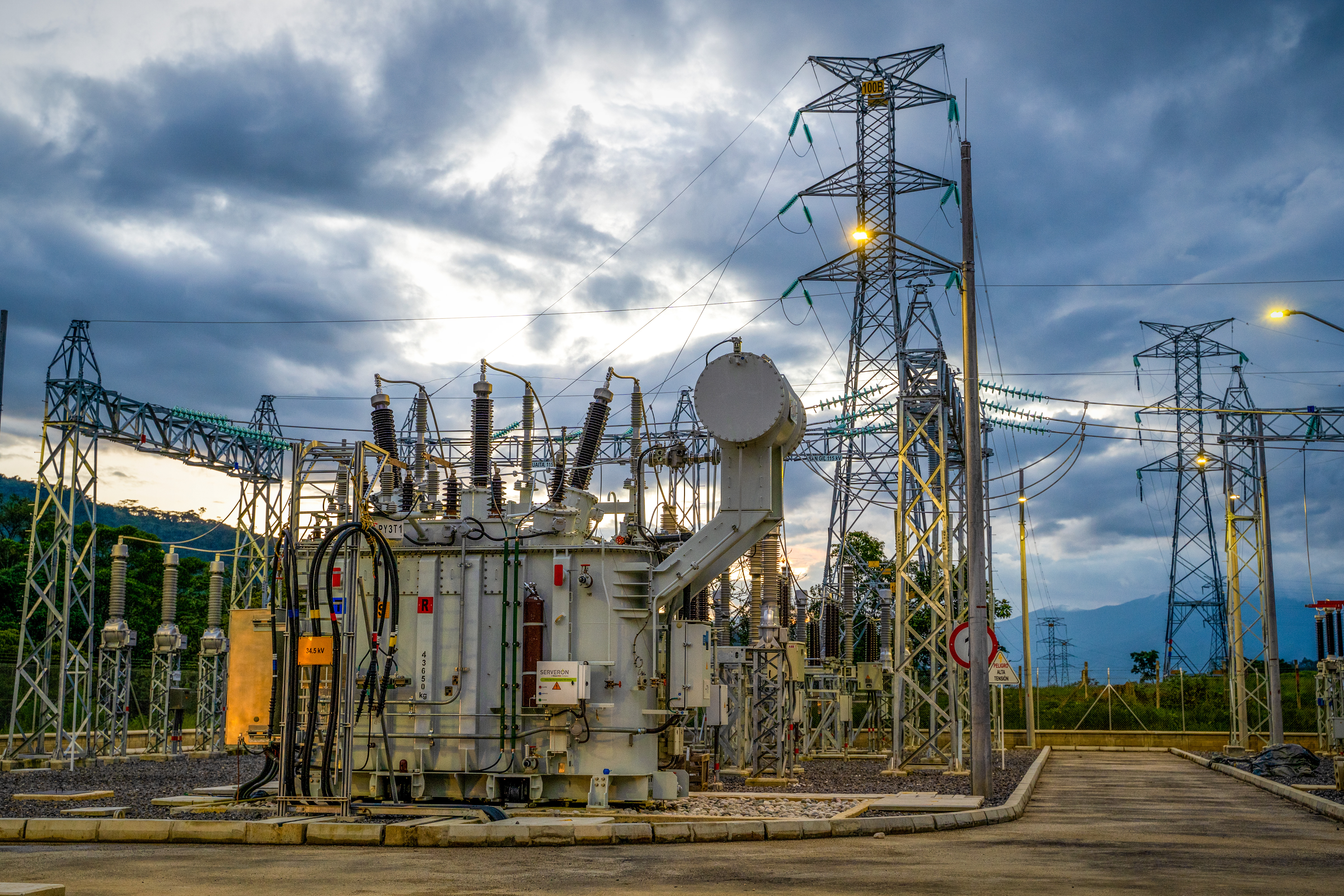 Imagen de la Nueva Subestación Oiba 115 kV Imagen de la Nueva Subestación Oiba 115 kV